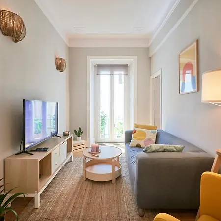 Апартаменти Design For Big Groups 4bed/3bath Лісабон