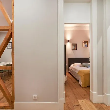 Design For Big Groups 4bed/3bath Apartment *